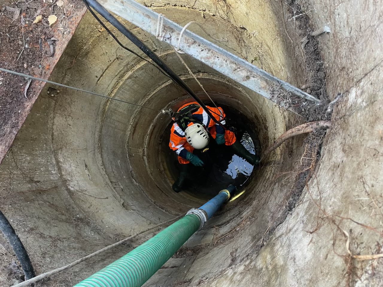 Employé dans un puits